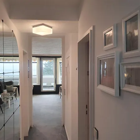 App 172 - Strandlage ジールクスドルフ